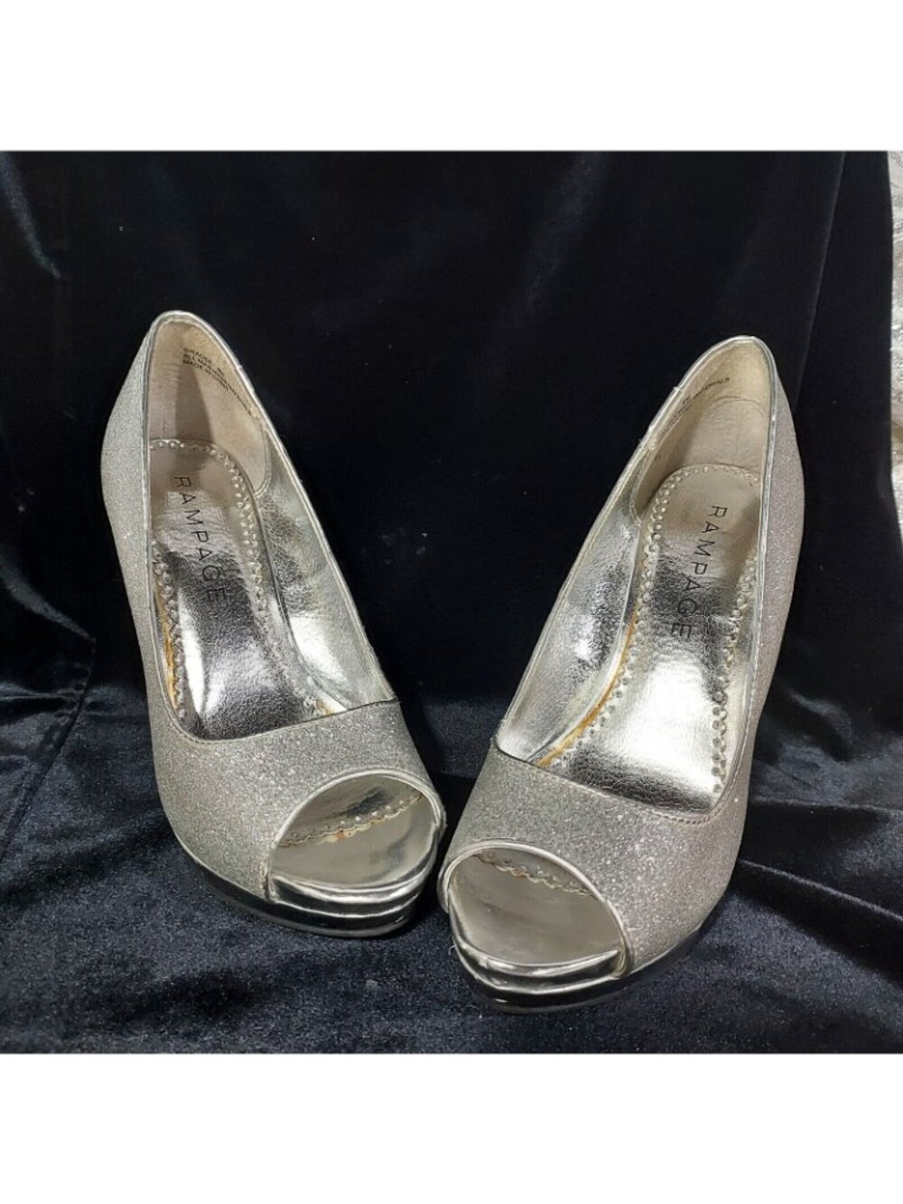 Rampage Gracee Glitter Heels Womens Sz M Silver Platform Slip On Pumps - Picture 8 of 12